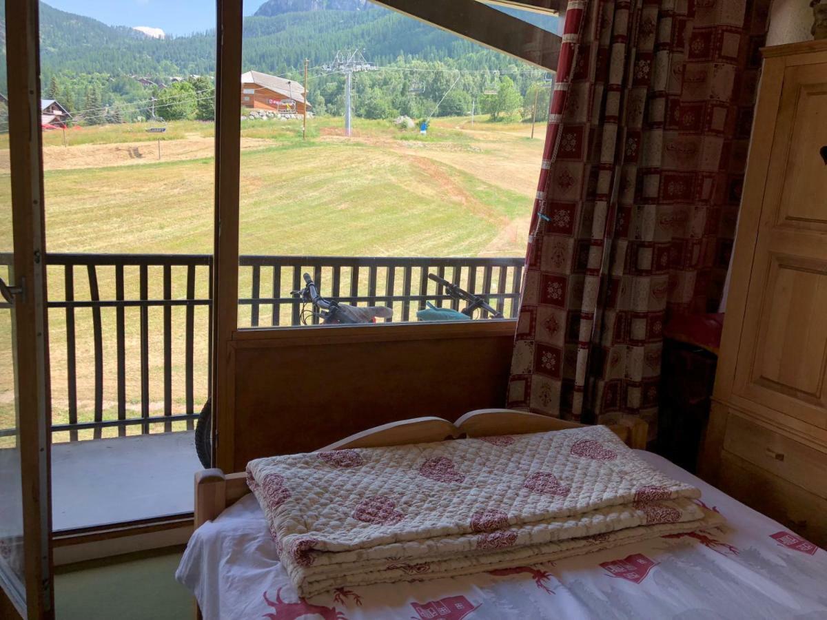 Appartement Au Pied Des Pistes ピュイ・サン・ヴァンサン エクステリア 写真